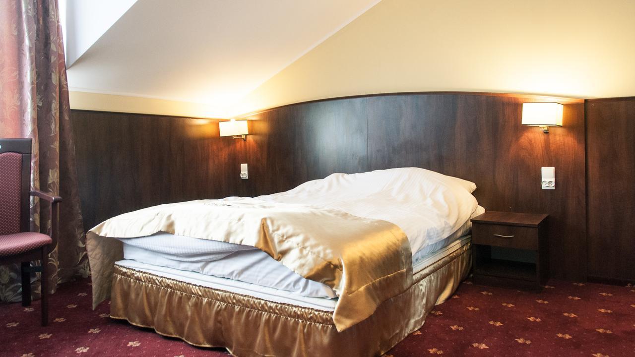 Hotel Kalchem Brzozie Eksteriør bilde